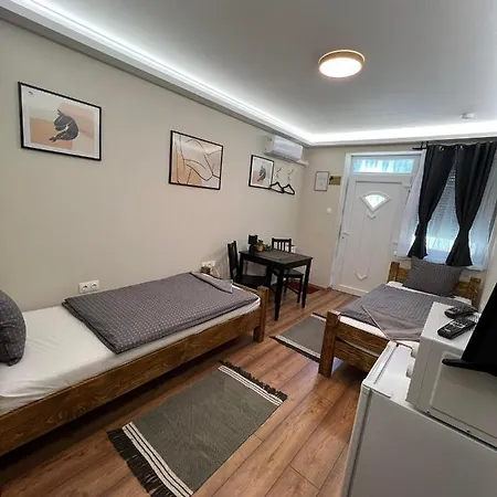 Palma Szallashely 4a Szazhalombatta